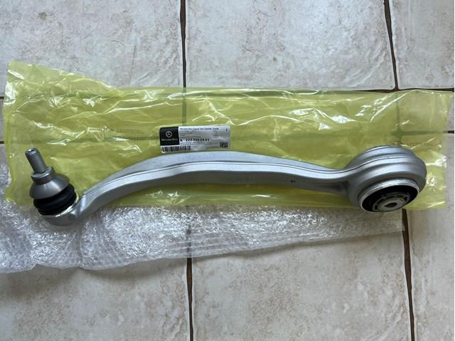 Передний нижний рычаг 2223302401 MERCEDES