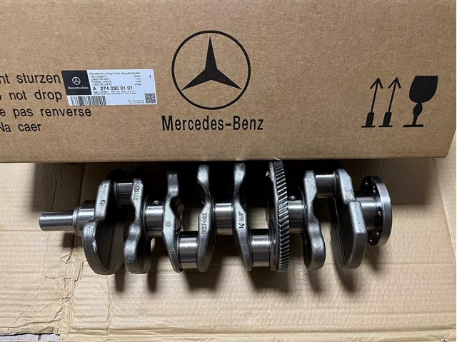 Коленвал двигателя 2740300101 MERCEDES
