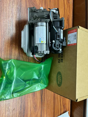 Компрессор пневмоподкачки (амортизаторов) LR072537 LAND ROVER