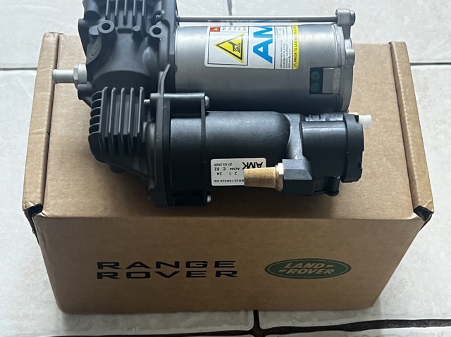 LR095838 LAND ROVER Компрессор пневмоподкачки (амортизаторов) купить в Николаев