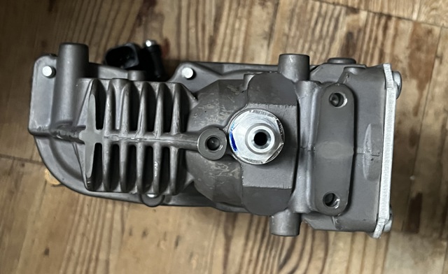 LAND ROVER LR095838 Компрессор пневмоподкачки (амортизаторов) в наличии Ровно