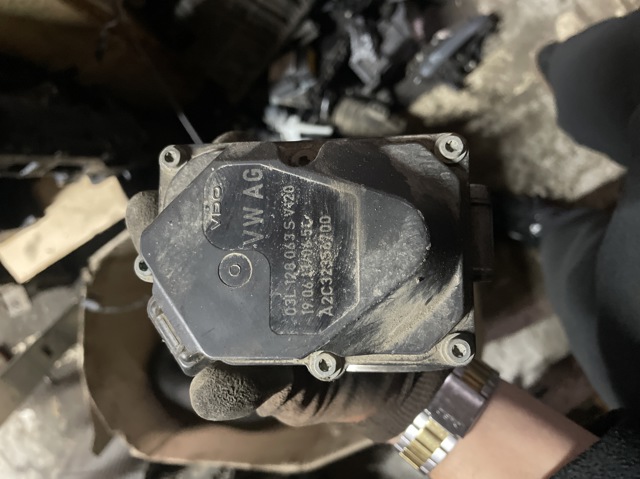 Блок дроссельной заслонки 03L128063H VAG