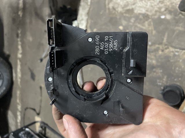 VAG 279948 в наличии Ужгород