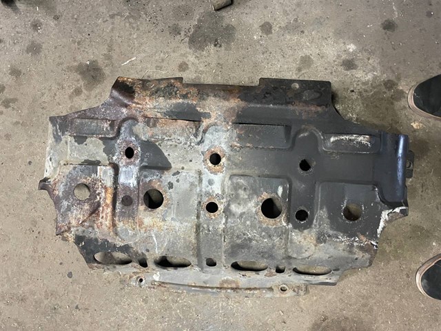 Щит предохранительный 291113E001 HYUNDAI