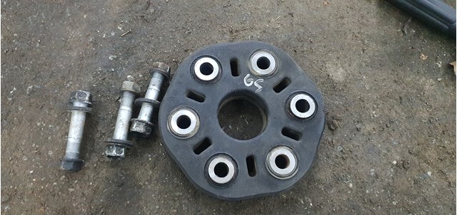 Эластичная муфта кардана 3751124010 TOYOTA