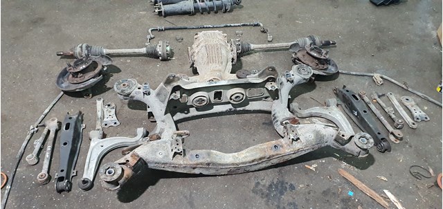 Полуось задняя, левая 4234024050 TOYOTA
