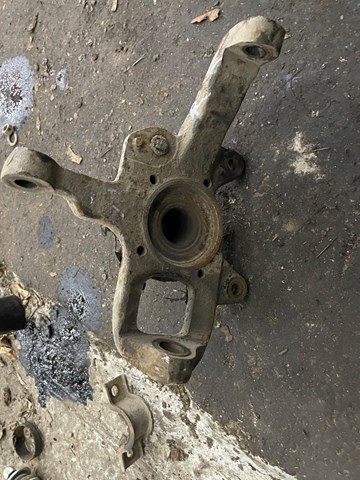 Цапфа передняя правая 56720H1000 HYUNDAI