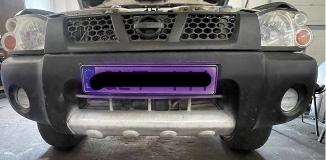 Бампер на авто 62022VK425 NISSAN