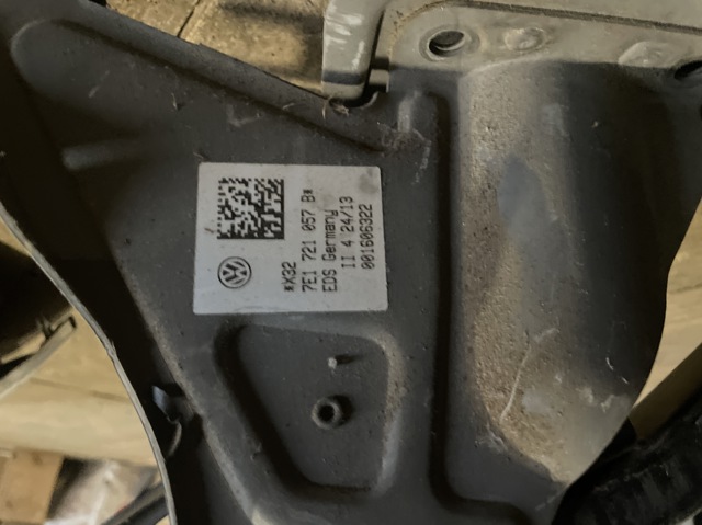 7E1721057B VAG купить в Винница