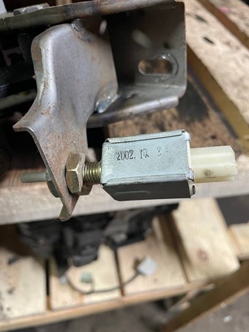 Лягушка 938103E000 HYUNDAI