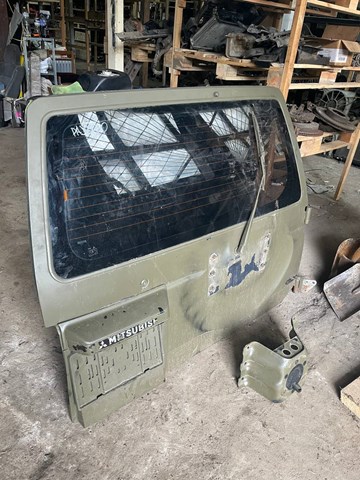 Задняя ляда MB945277 MITSUBISHI
