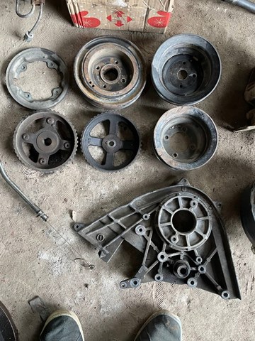 Шестерня привода распредвала двигателя MD050147 MITSUBISHI