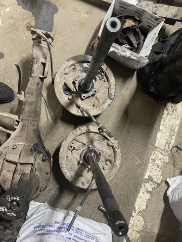 Полуось задняя, правая MR331270 MITSUBISHI