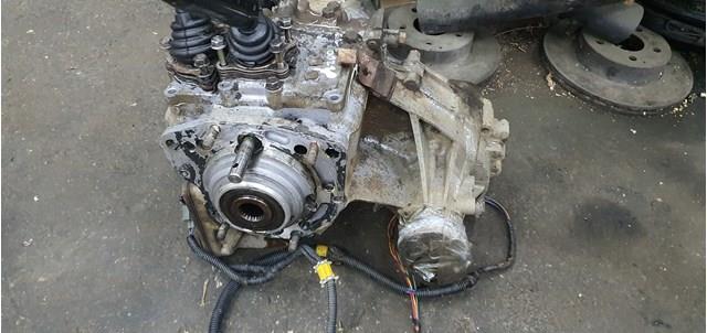 MITSUBISHI MR518701 Раздатка в наличии Житомир