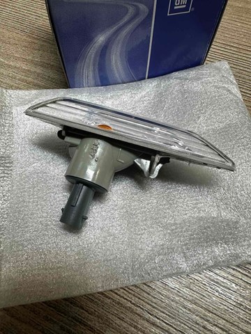 95434684 GM Повторитель поворота на крыле левый купить в Николаев