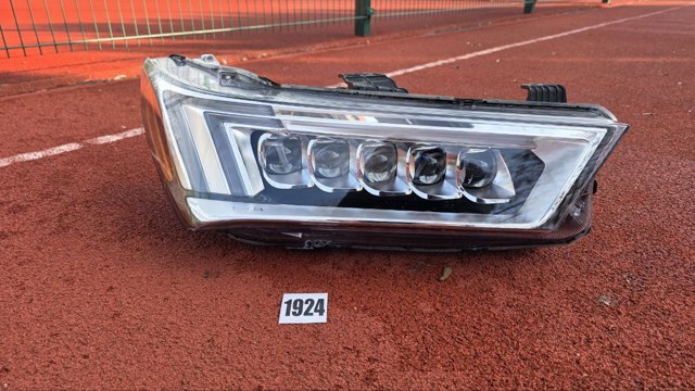 33100TZ5A51 HONDA Правая фара купить в Тернополь