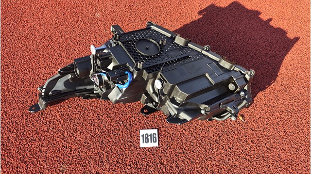 8114078190 TOYOTA Правая фара купить в Черновцы