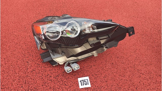 Основная фара - вставка 8114553751 TOYOTA