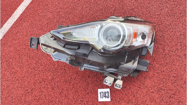TOYOTA 8118553720 Фара левая в наличии Тернополь