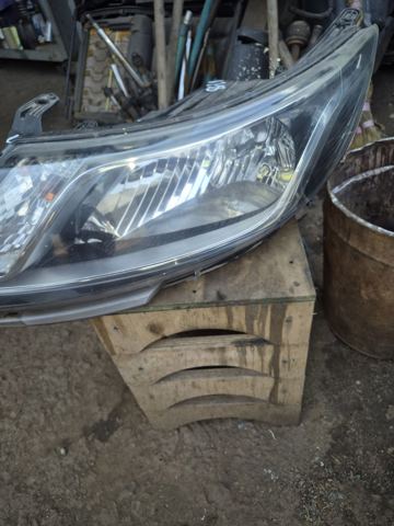 921014X000 HYUNDAI Левая фара купить в Львов