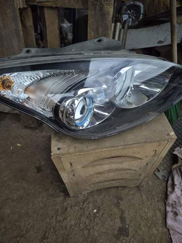 921022R000 Фара правая купить Тернополь