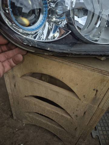 921022R000 Фара правая купить Запорожье