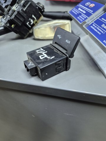 961201H000 HYUNDAI купить в Ирпень
