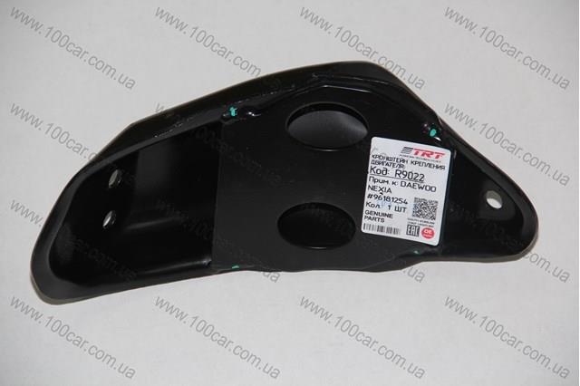 Кронштейн подушки КПП R9022 TRT