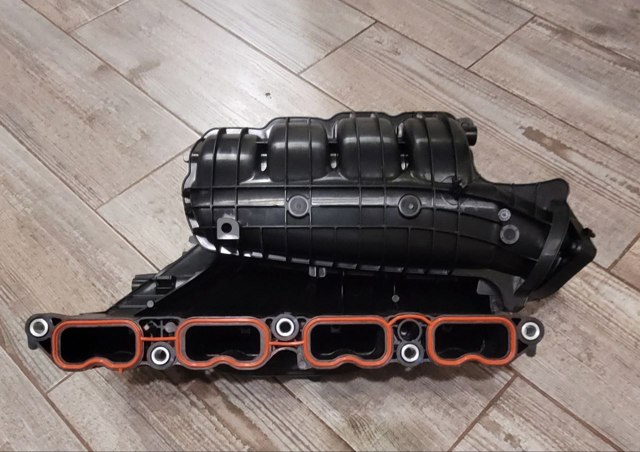 17120F0060 TOYOTA Впускной коллектор купить в Николаев