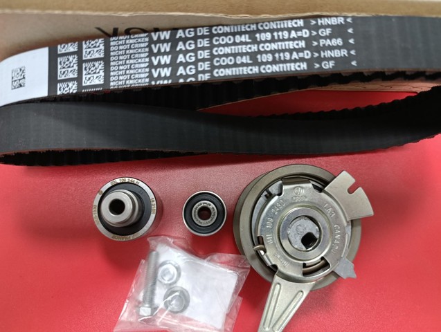 ГРМ ремни, комплект 04L198119D VAG