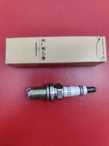 Свечи автомобильные 101000035HJ VAG