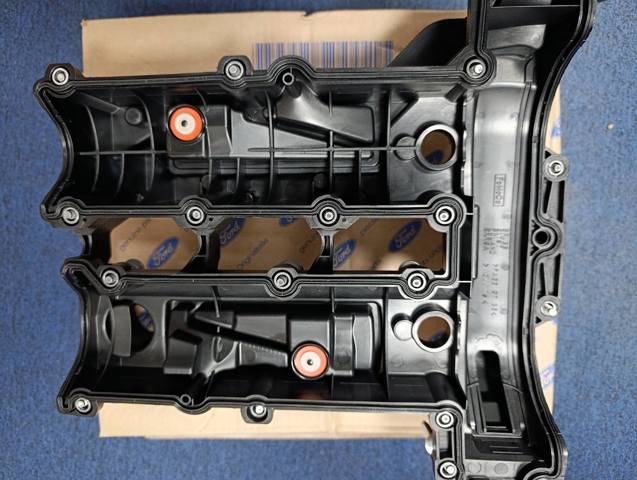 1920987 FORD Крышка клапанная купить в Украина