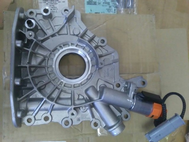 Помпа масляная 2012650 FORD