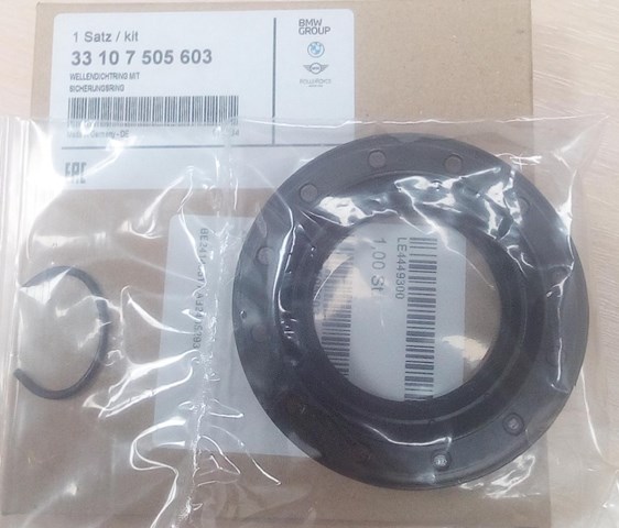 Сальник редуктора заднего моста 33107505603 BMW