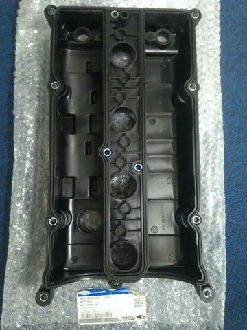 FORD 4M5Z6582E Клапанная крышка в наличии Николаев
