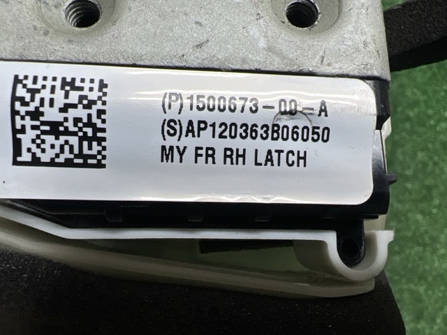 TESLA 150067300A Замок двери передней правой в наличии Каменское