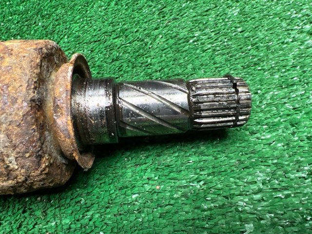 SUBARU 28421AL00A Полуось задняя в наличии Ужгород