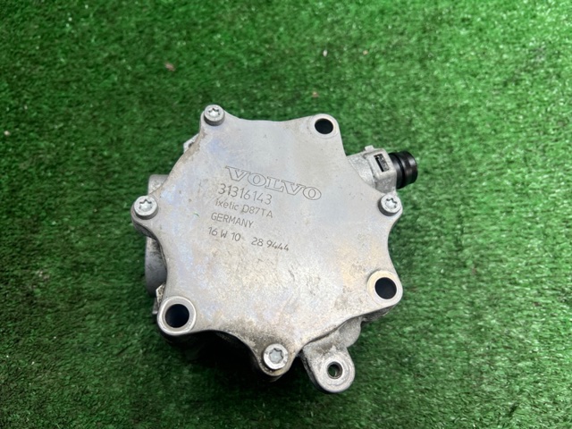 31316143 VOLVO Насос вакуумный купить в Ужгород