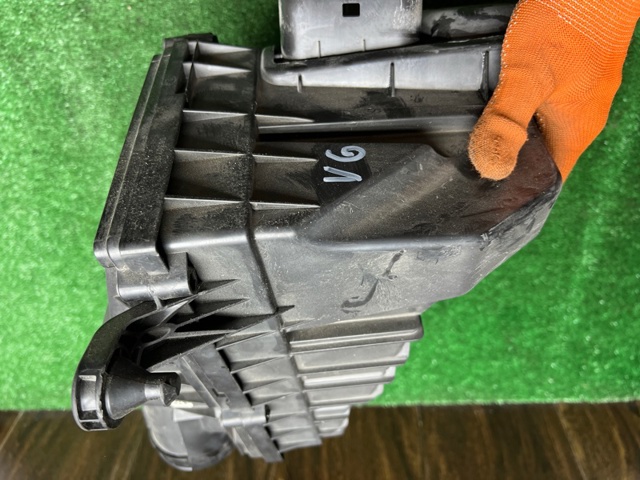 Корпус воздушного фильтра в сборе 31338742 VOLVO