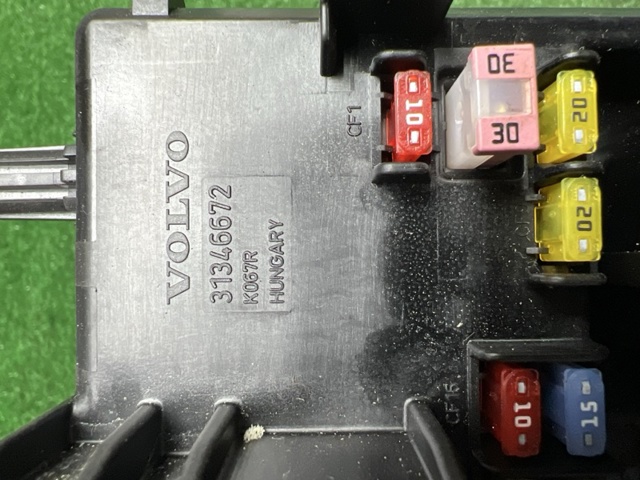 VOLVO 31346672 Блок предохранителей в наличии Полтава