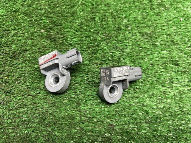 31360181 VOLVO Датчик удара купить в Каменское