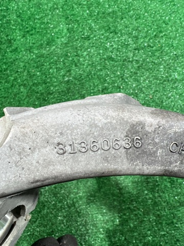 VOLVO 31360636 Вилка амортизатора переднего нижняя правая в наличии Чернигов