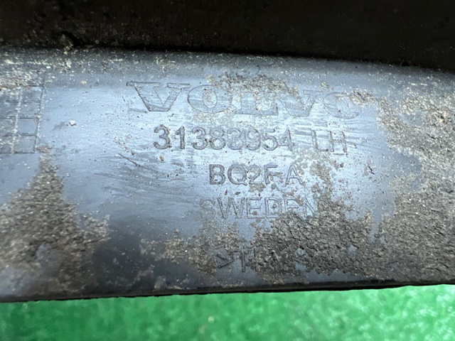 31383954 VOLVO купить в Киев