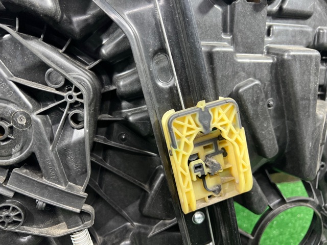 31391495 VOLVO Стеклоподъемник передней правой двери купить в Каменское