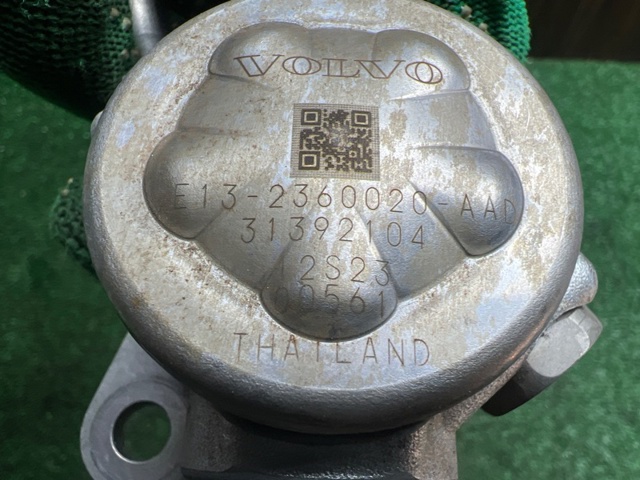Насос топливный высокого давления (ТНВД) 31392104 VOLVO