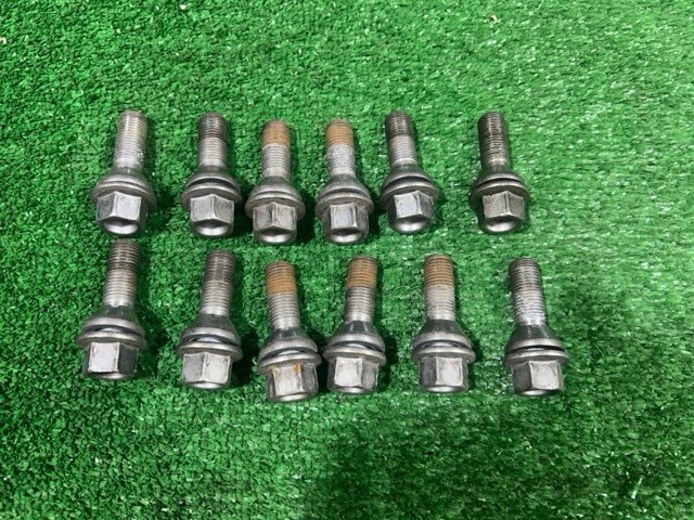 31423735 VOLVO Колесный болт купить в Днепр