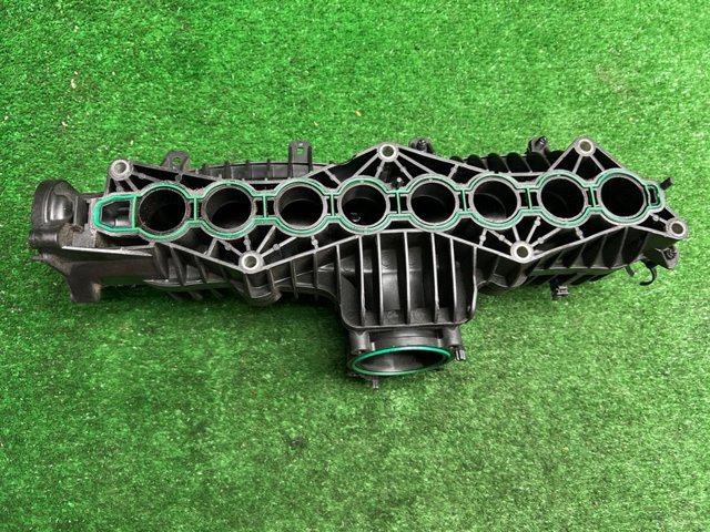 31431777 VOLVO Коллектор впускной купить в Днепр