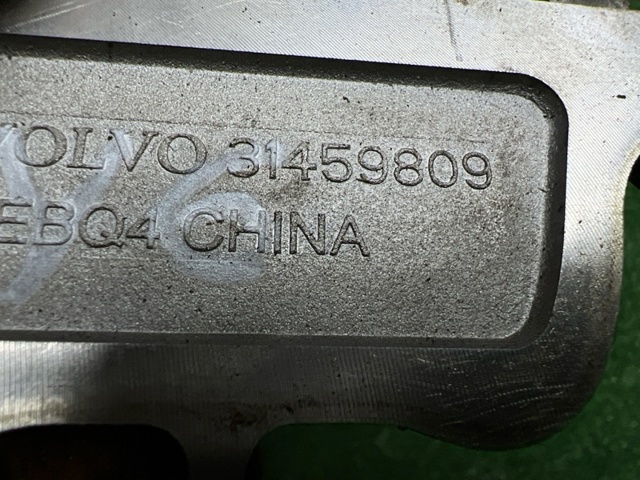 31459809 VOLVO Кронштейн компрессора наддува двигателя купить в Сумы