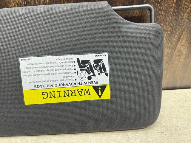 Козырек солнцезащитный автомобиля 31497338 VOLVO