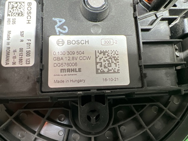 31497372 VOLVO Мотор вентилятора печки (отопителя салона) купить в Ровно